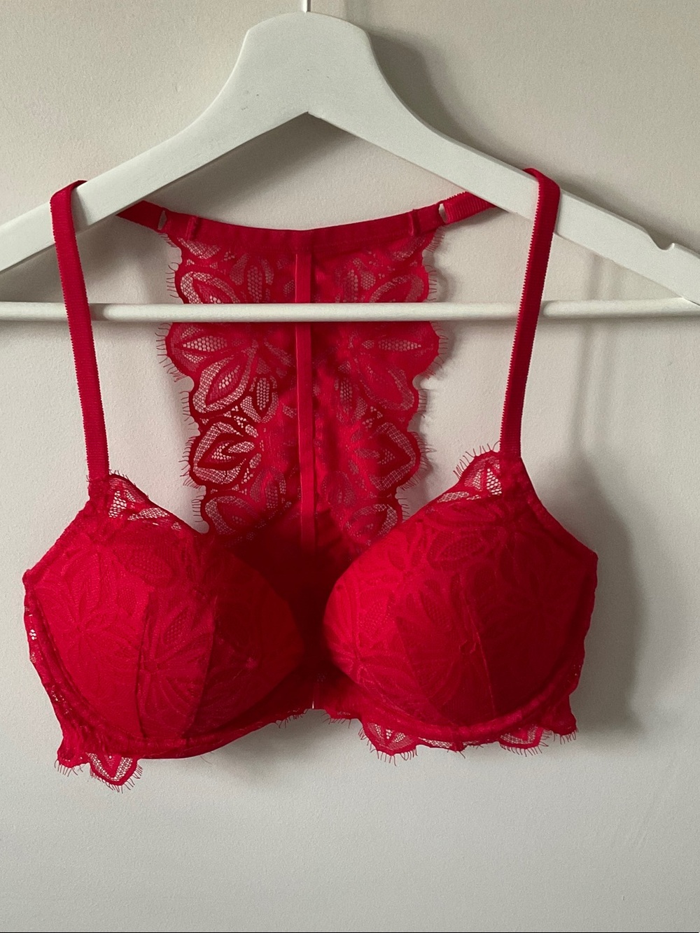 Lace Racerback Push-Up Bra in Red - Women’s Intimates